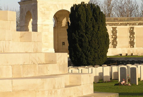 Somme Indian Memorial Neuve Chapelle