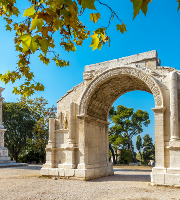 RS80294 Dreamstime Xxl 146743731