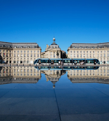 RS81868 Dreamstime Xxl 20100078 Bordeux Lpr (1)