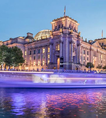 Reichstag Spree